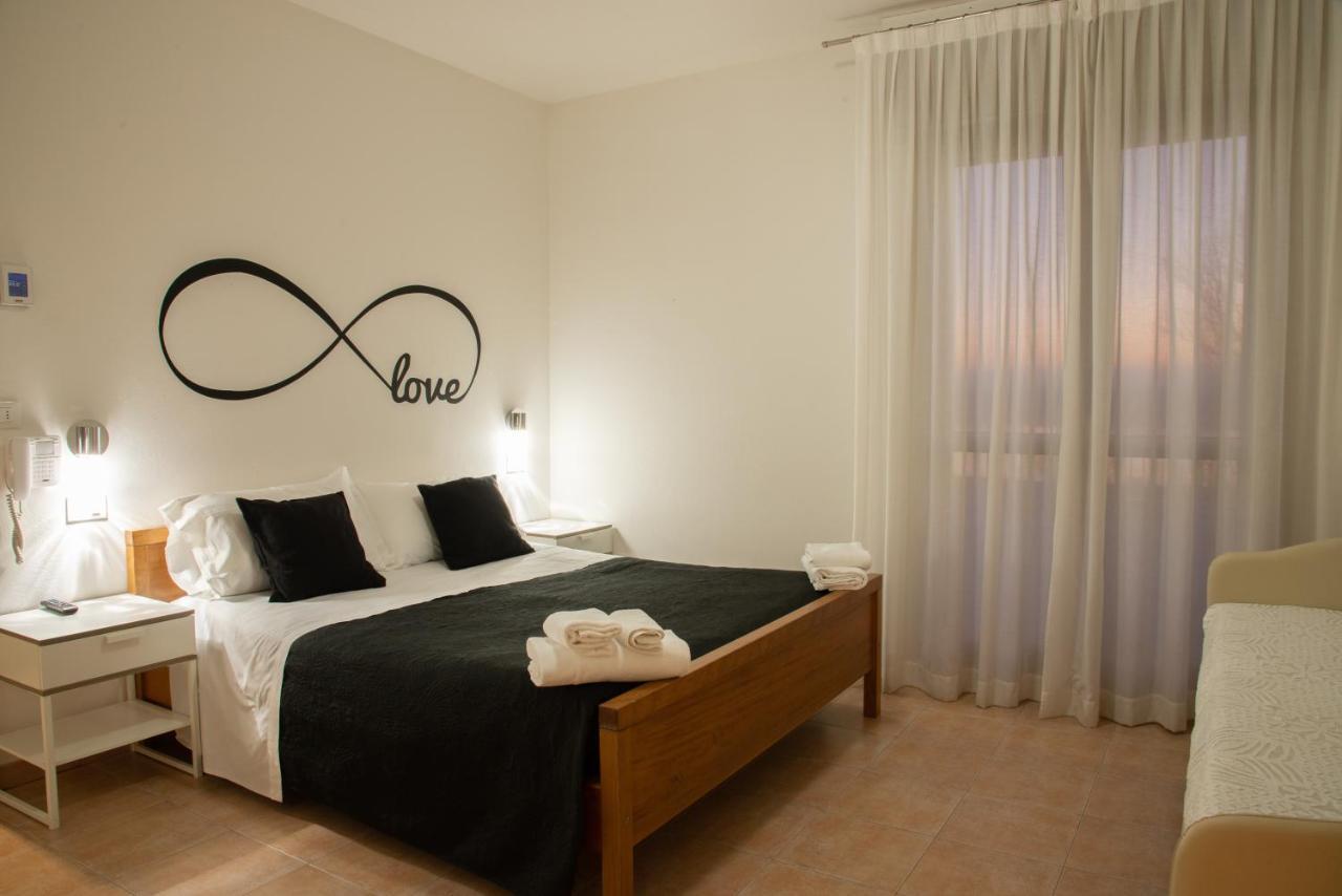 Infinity Hotel Cervia Exterior photo